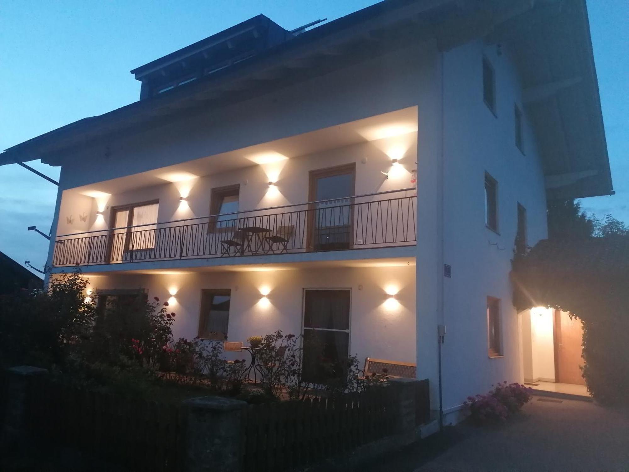 Ferienwohnung Juli'S Traunstein Exterior photo
